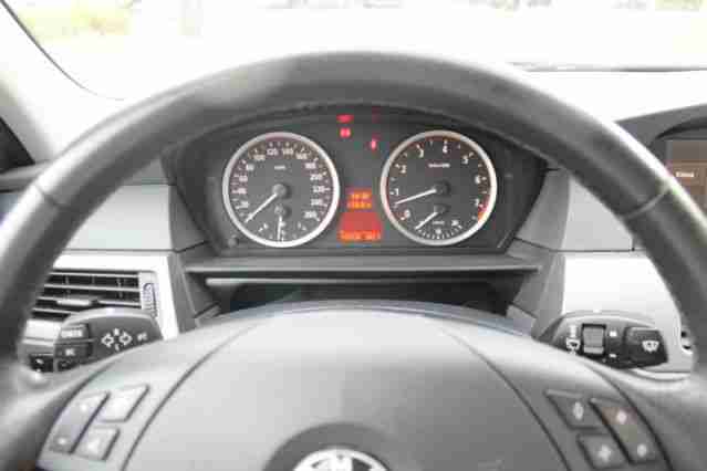 BMW 525i XENON / Standheizung / Navigationssystem