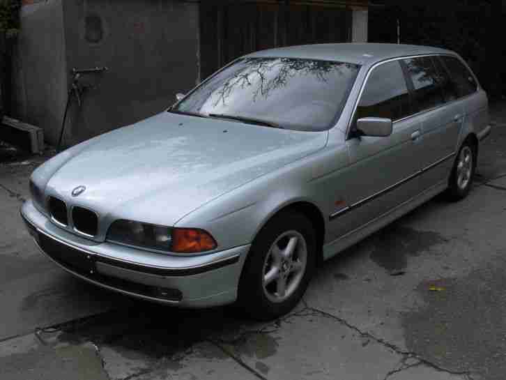 BMW 528i E 39 touring