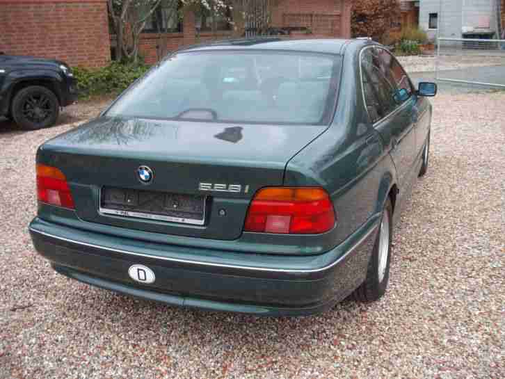 BMW 528i E39 I Hand 93.000 km