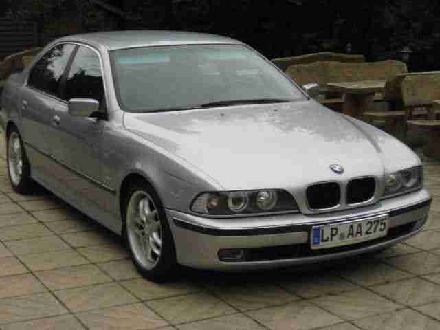 BMW 528i - e39 - tiefergelegt - Remus Endschalldämpfer