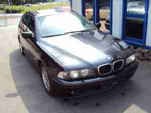 530d touring Ed.Lifestyle Xen Led SD Shz PDC MFL