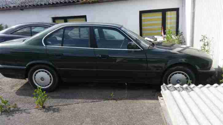 BMW 530i Oldtimer BJ 1988 Zweitbesitz, Service Heft komplett, 109000km! SAUBER!
