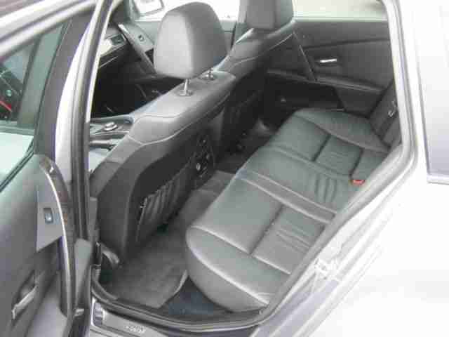 BMW 530xd Touring Automatik Leder Navi Allrad DPF