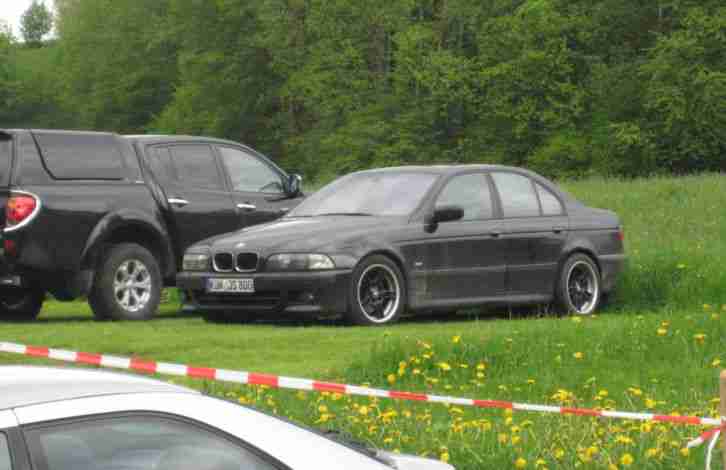 BMW 540i 4,4ltr V8 Topausstattung Nichtraucher