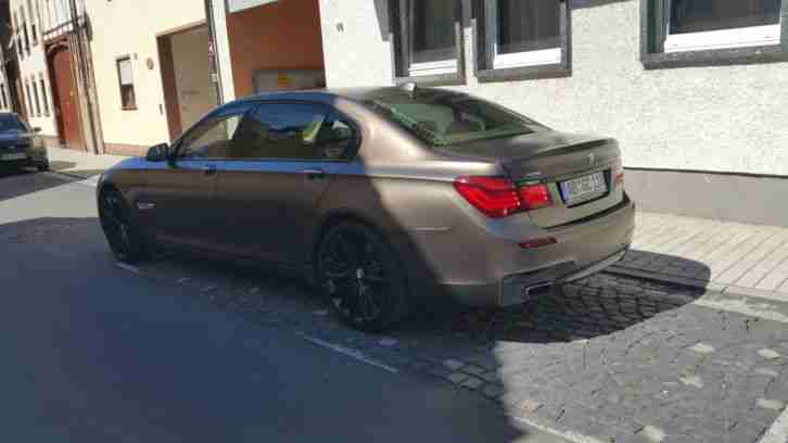 BMW 750Li xDrive - 3 X TV - Sportpaket - SONDERLACKIERUNG - 6 X Kameras