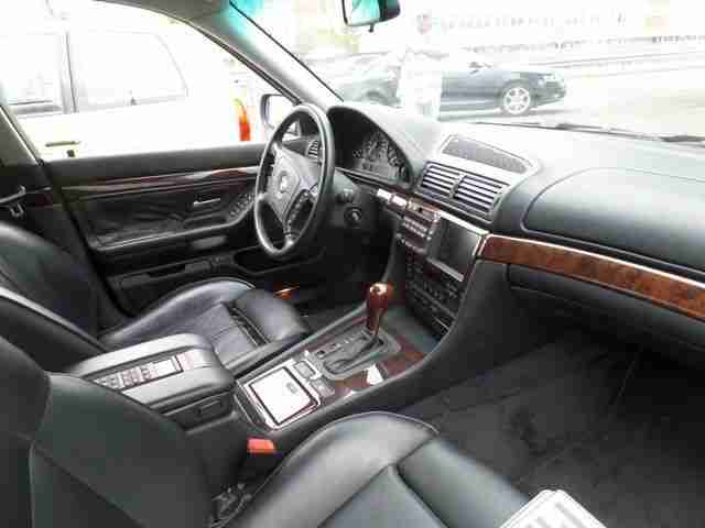 BMW 750i Auto | Klima | Leder | Xenon | Sitzheizung