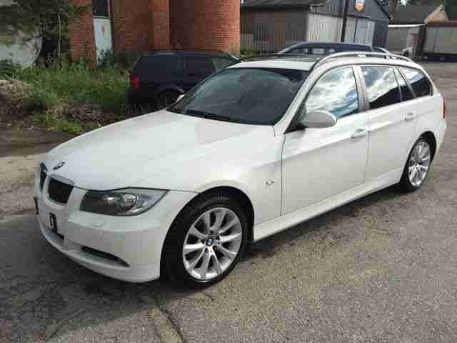 3 Touring 320i NAVI, PANORAMADACH, TÜV 01.18