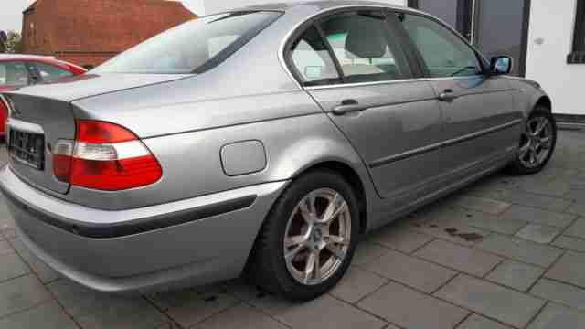 BMW Baureihe 3 Lim. 325i*KLIMAAUT*MFL*EFH*