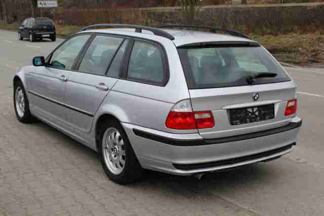 BMW Baureihe 3 touring 318i Edition Lifestyle