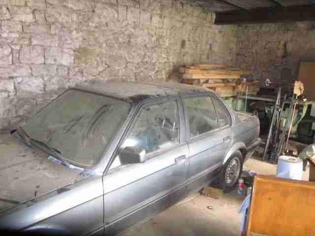 BMW E30 320i M-Technik original 130000KM 2.Hand,rar,Scheunenfund,unfallfrei,Top!