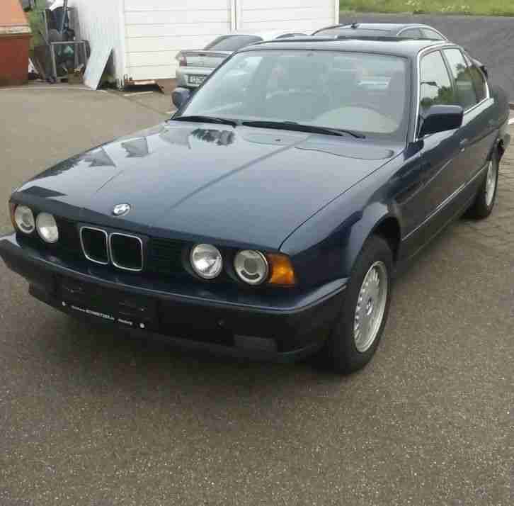 BMW E34 525i aut. Schiebedach, Leder