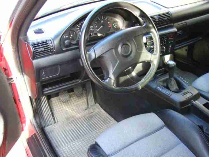 BMW E36 318 ti compact , 140 PS, M-Ausstattung Bj. 1994, Km 180000