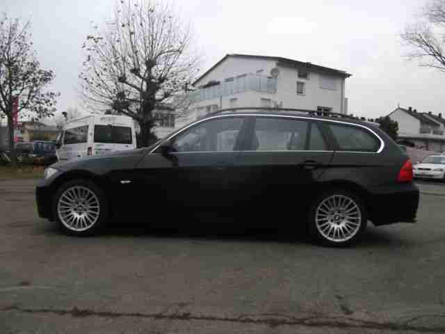 BMW Touring 325d-LederKlima-Xenon-Navi Professional