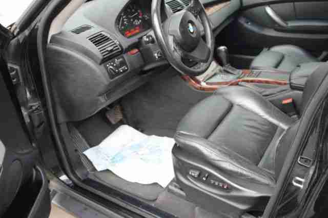 BMW X5 3.0
