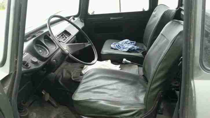Barkas B1000 , Barkas Pritschenwagen
