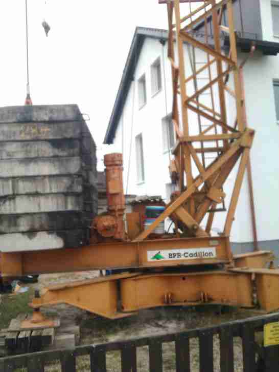 Baukran BPR - Cadillon 28/40 mit Fumkfernbedienung, 3 Akkus und diversem Zubehör