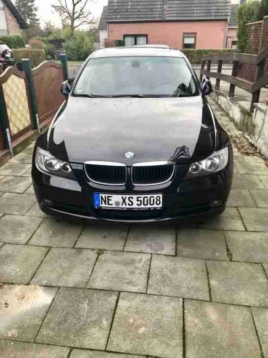 Bmw E90 318i Automatik Klima Navigation PDC Vorne Hinten Original ca 97000km SHD