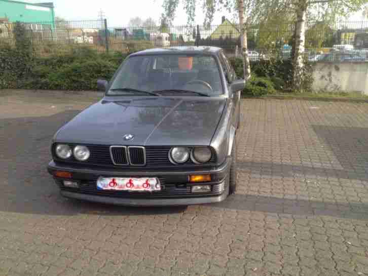 e30 320i Limousine