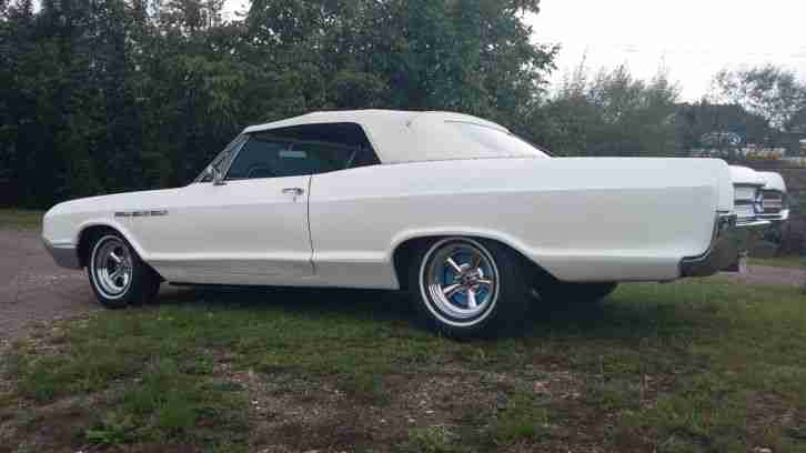 Buick LeSabre Custom