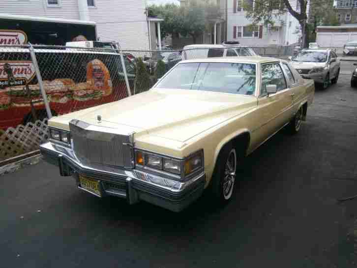 CADILLAC 1979 COUPE DE VILLE AUS ERSTER HAND UNFALLFREI 7.0 LITER V8