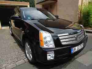 CADILLAC SRX 3,6 V6 Xenon Leder Navi Automatik 2x DVD Scheckheft