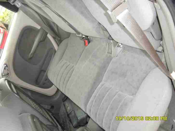 CHRYSLER PT CRUISER 2.0--TÜV 03/17--EZ 2004--