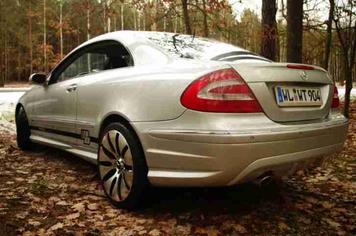 CLK 240 ? Scheckheft bei Mercedes-Benz ? Leder-Sitze ? Felgen 19" ? Avantgarde