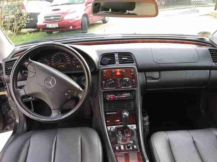 CLK coupe 200 Elegance Vollleder Top Gepflegt 18 Zoll AMG Black