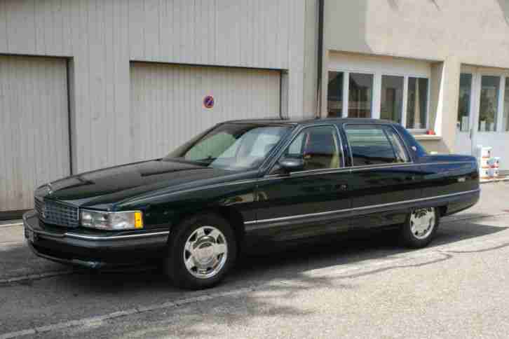 Cadillac Deville Concours 1995 mit V8 4.6 L Northstar