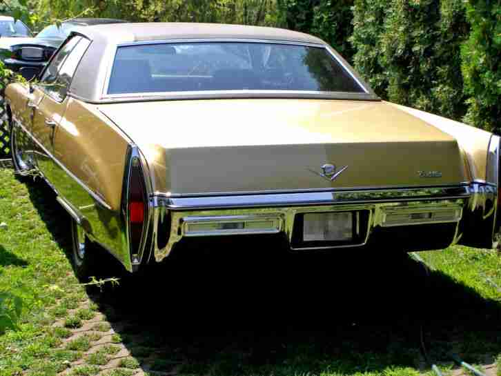 Cadillac Sedan deVille in einzigartigen originalen Zustand!!!