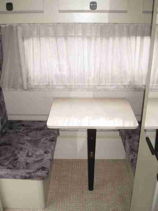 Camping ist Ihr Hobby ? - Bürstner Holiday 395 TK - Etagenbett - Vorzelt gratis