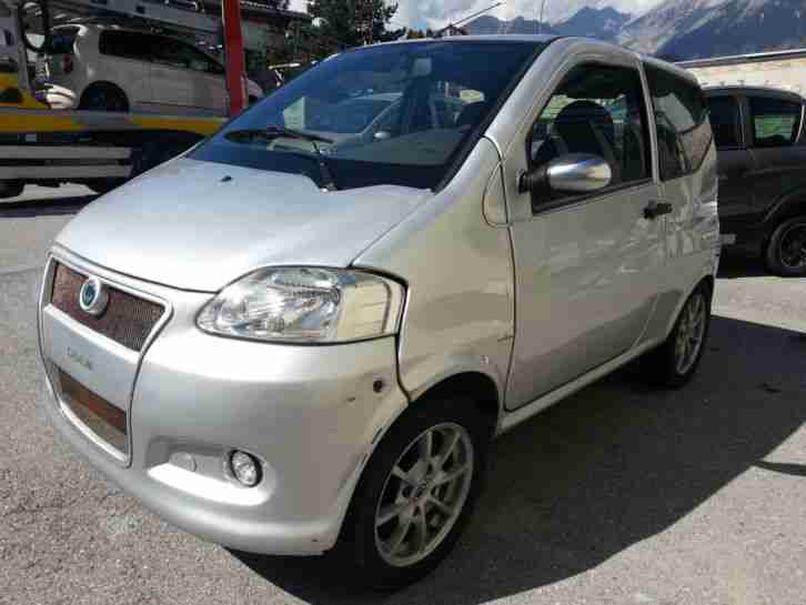 Casalini M10 Mitsubishi Model 2009 führerscheinfrei MOPEDAUTO Microcar