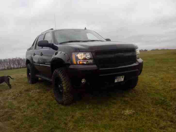 Chevrolet Avalanche MONSTER / mit LPG