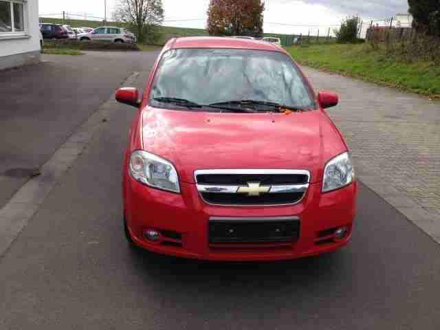 Chevrolet Aveo 4-Türer 2.Hand Limo 8 fach Bereift TÜV 0