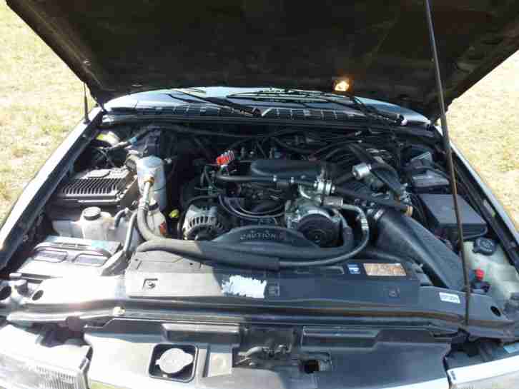 Chevrolet Blazer Lux ,Bj.2000, 192.000km, TÜV 04/16, LPG