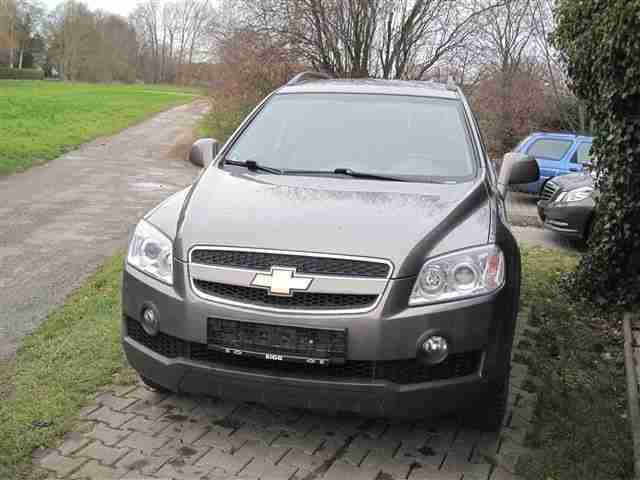 Chevrolet Captiva 2.4 2WD 7 Sitzer LS