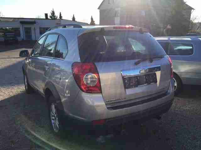 Chevrolet Captiva 2.4 2WD LS