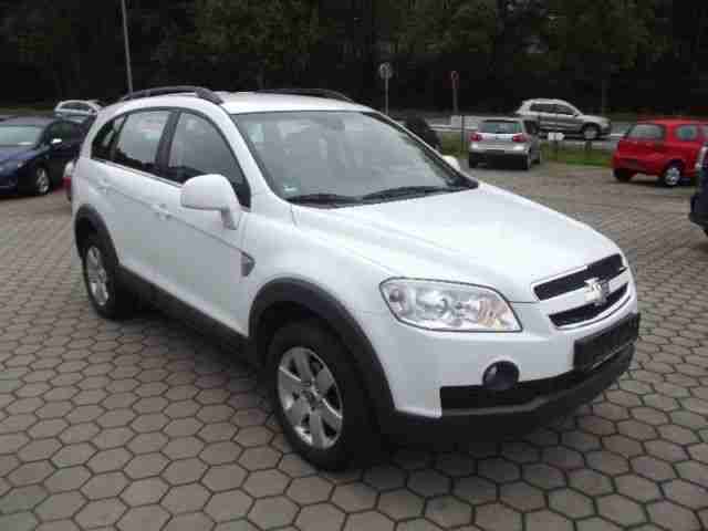 Chevrolet Captiva 2.4 4WD 7 Sitzer LT