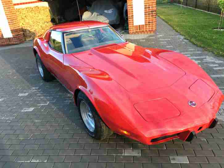 Chevrolet Corvette Stingray 1975 75 American Muscle Sports Car