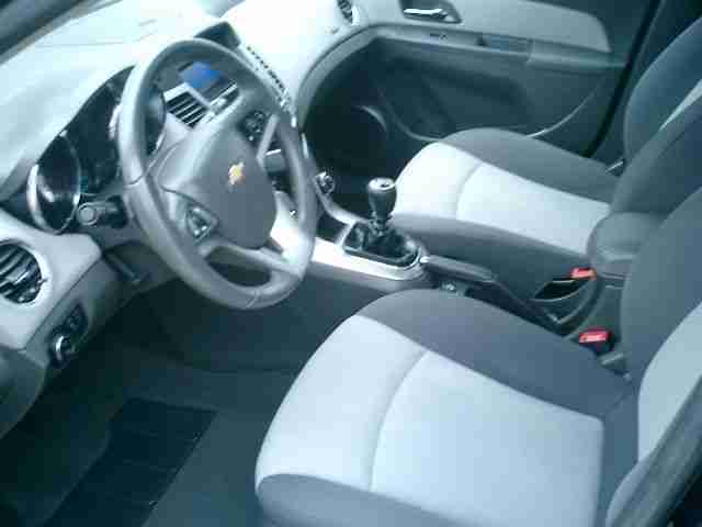 Chevrolet Cruze 1.8 LS