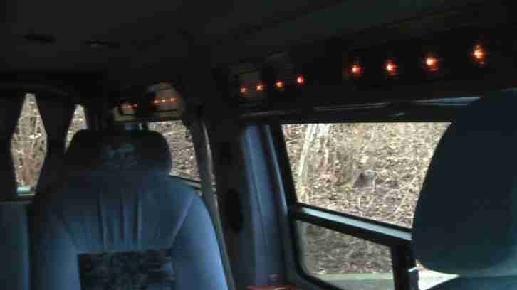 Chevrolet Express 1999 V8 5,7l Van LPG (Einspritz-Vortec-Motor) 7-Sitzer weiß