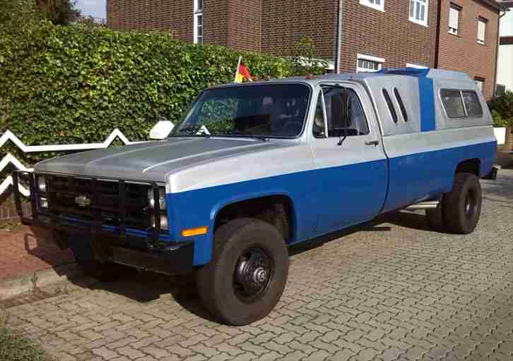 Chevrolet K30 Pickup