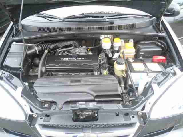 Chevrolet Rezzo 2.0 CDX