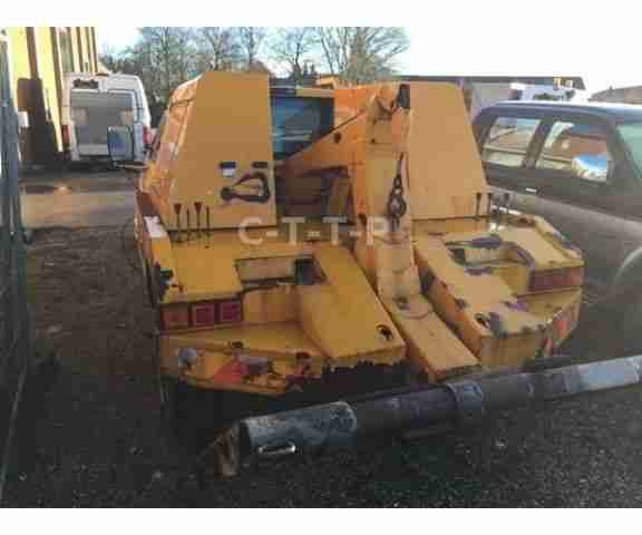 Chevrolet Silverado WRECKER Abschlepper Brille