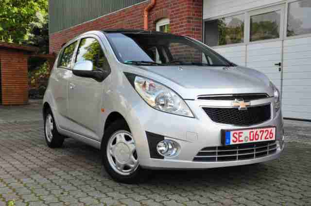 Chevrolet Spark 1.0 LS 5 türig orig. 42 Tkm S heft Top