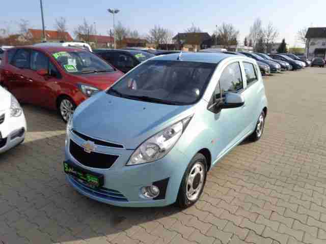 Chevrolet Spark 1, 0 LS Klimaanlage Radio CD MP3