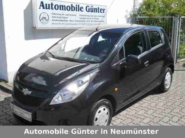 Chevrolet Spark 1.0 aus erster Hand mit Scheckheft