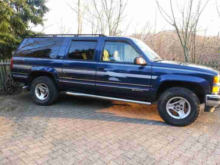 Chevrolet Suburban K1500 V8 5, 7 L !! Allrad Starkraft