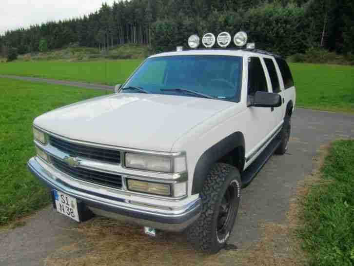 Chevrolet Suburban K2500 5,7l V8