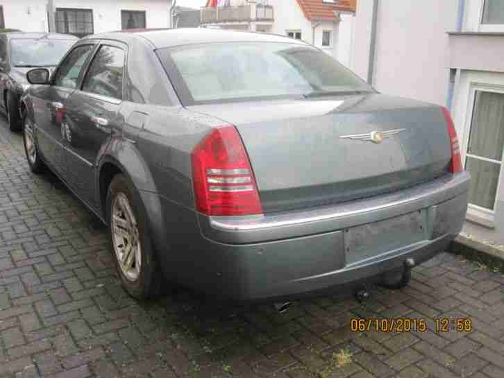 Chrysler 300c Bentley Look Vollaussattung